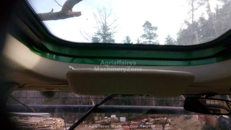 JOHN DEERE - 6230SE with front loader Q50