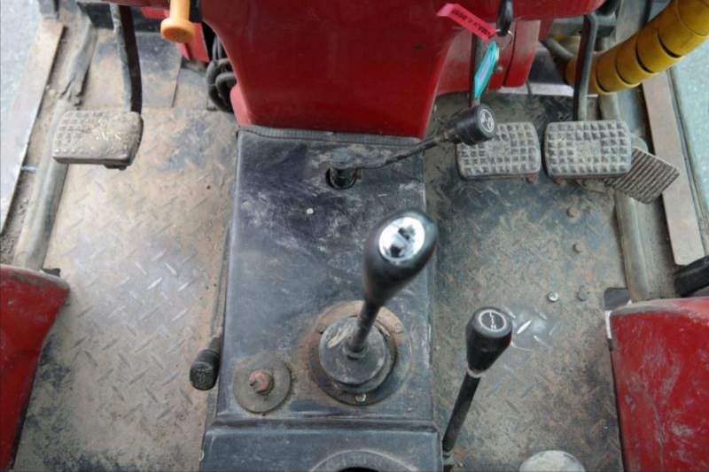 JINMA - 204E 4x4 přední náhon + příslušenství